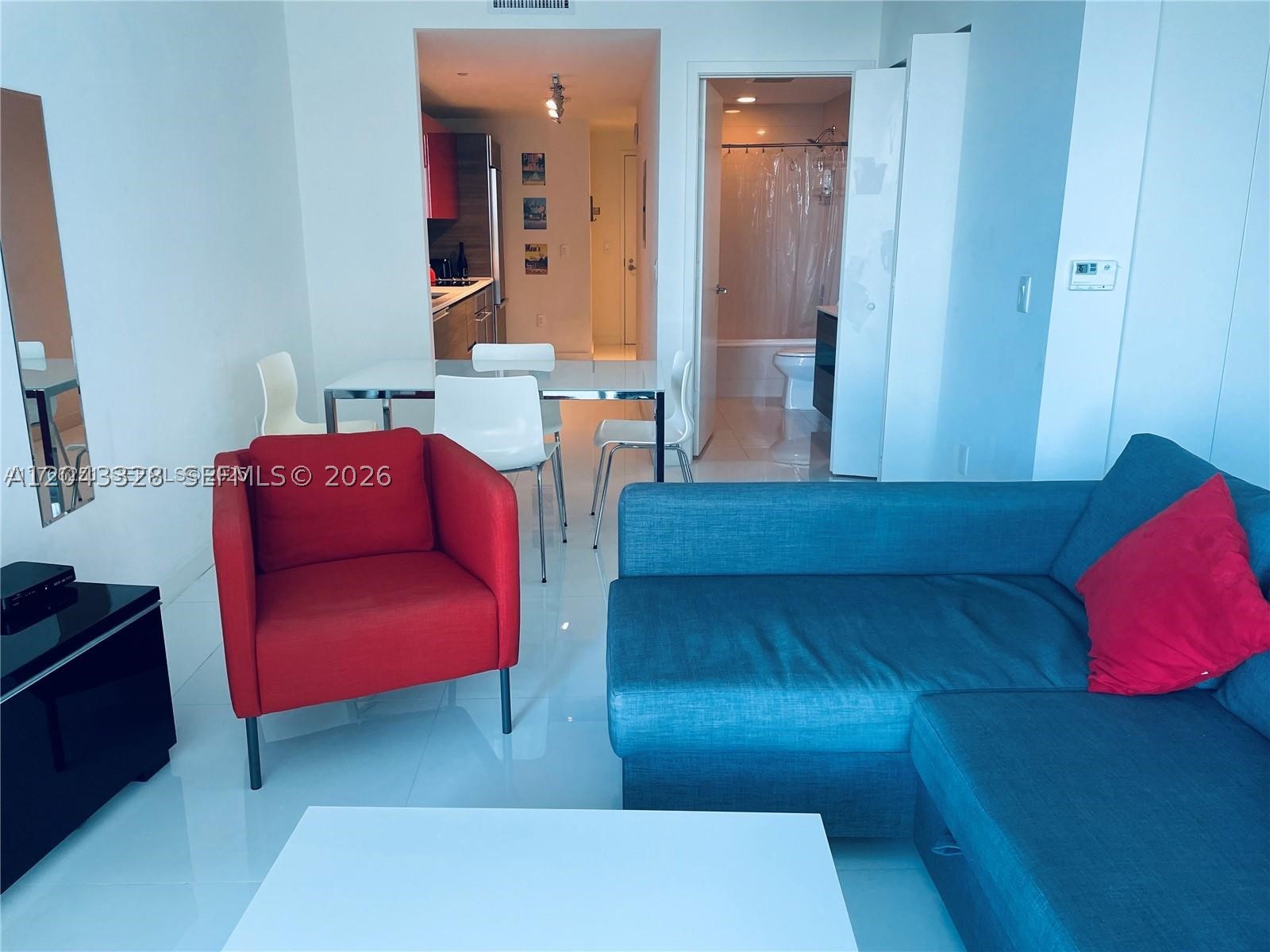 1100 MILLECENTO RESIDENCE - Residential Lease