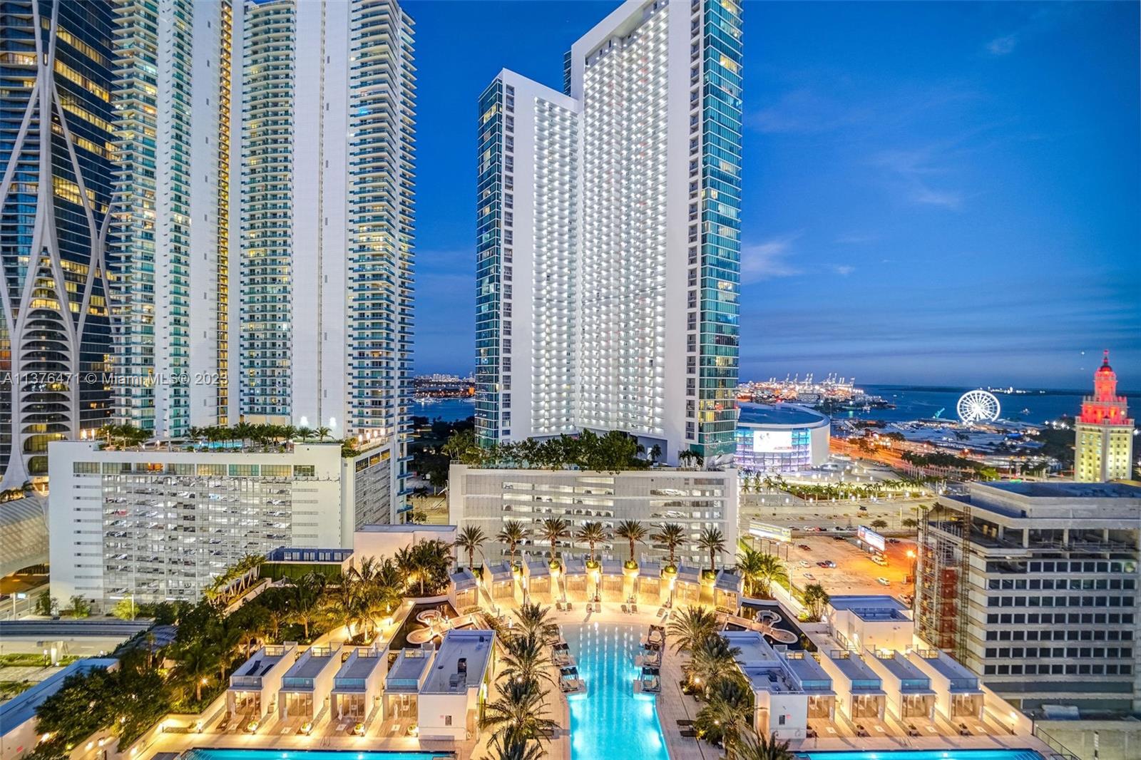 PARAMOUNT MIAMI WORLDCENT - Residential Lease