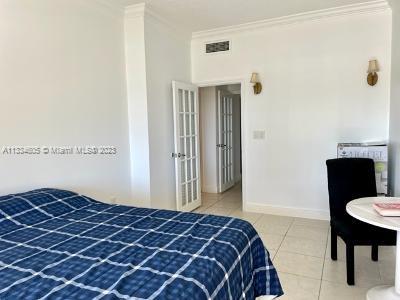 ARLEN HOUSE CONDO - Residential