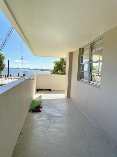 ARLEN HOUSE CONDO - Residential