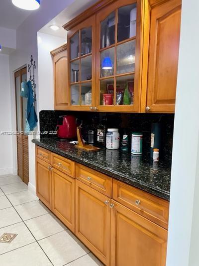 ARLEN HOUSE CONDO - Residential