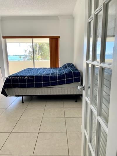 ARLEN HOUSE CONDO - Residential