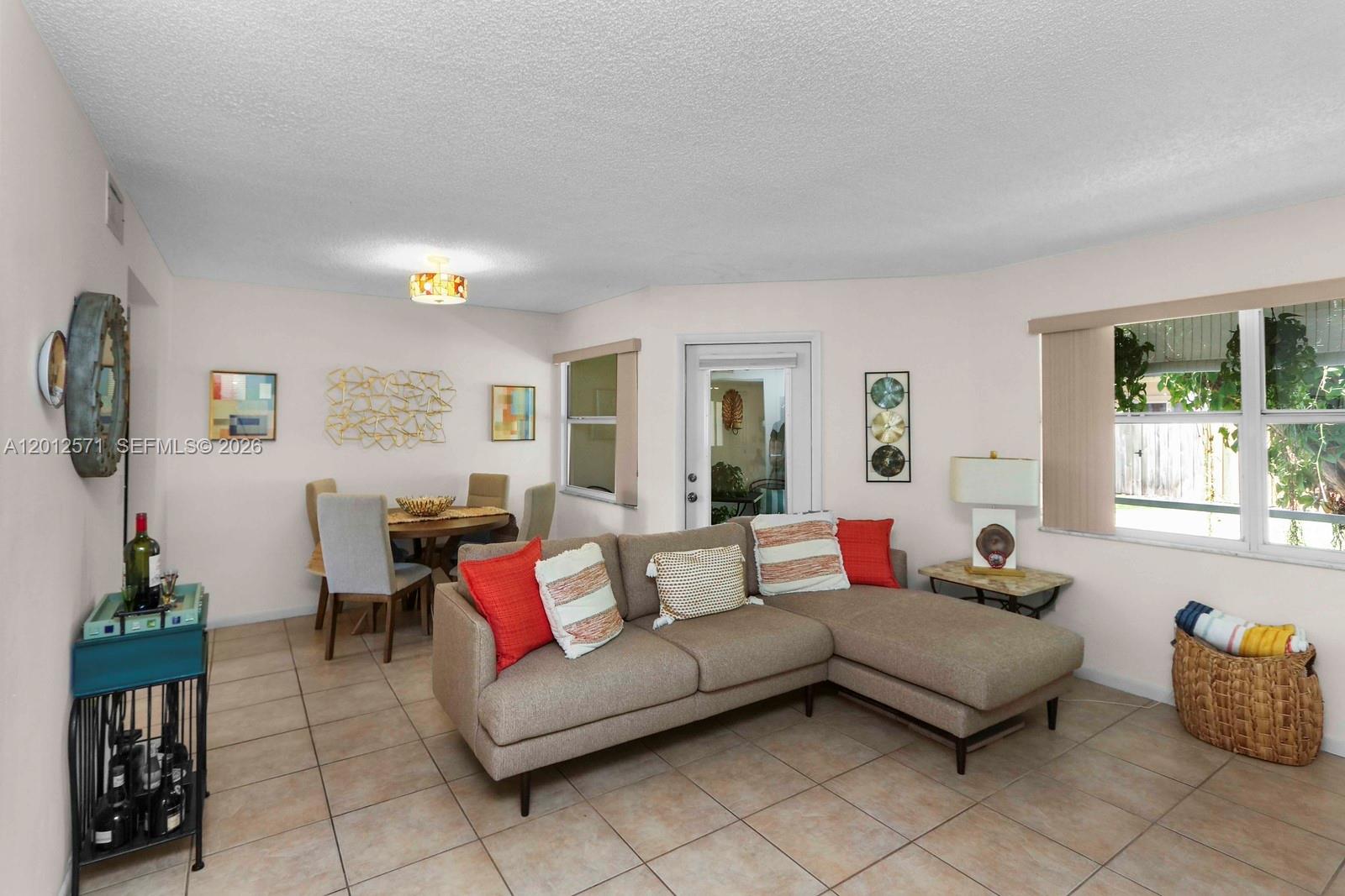 KEYS GATE CONDO NO SEVEN - Residential