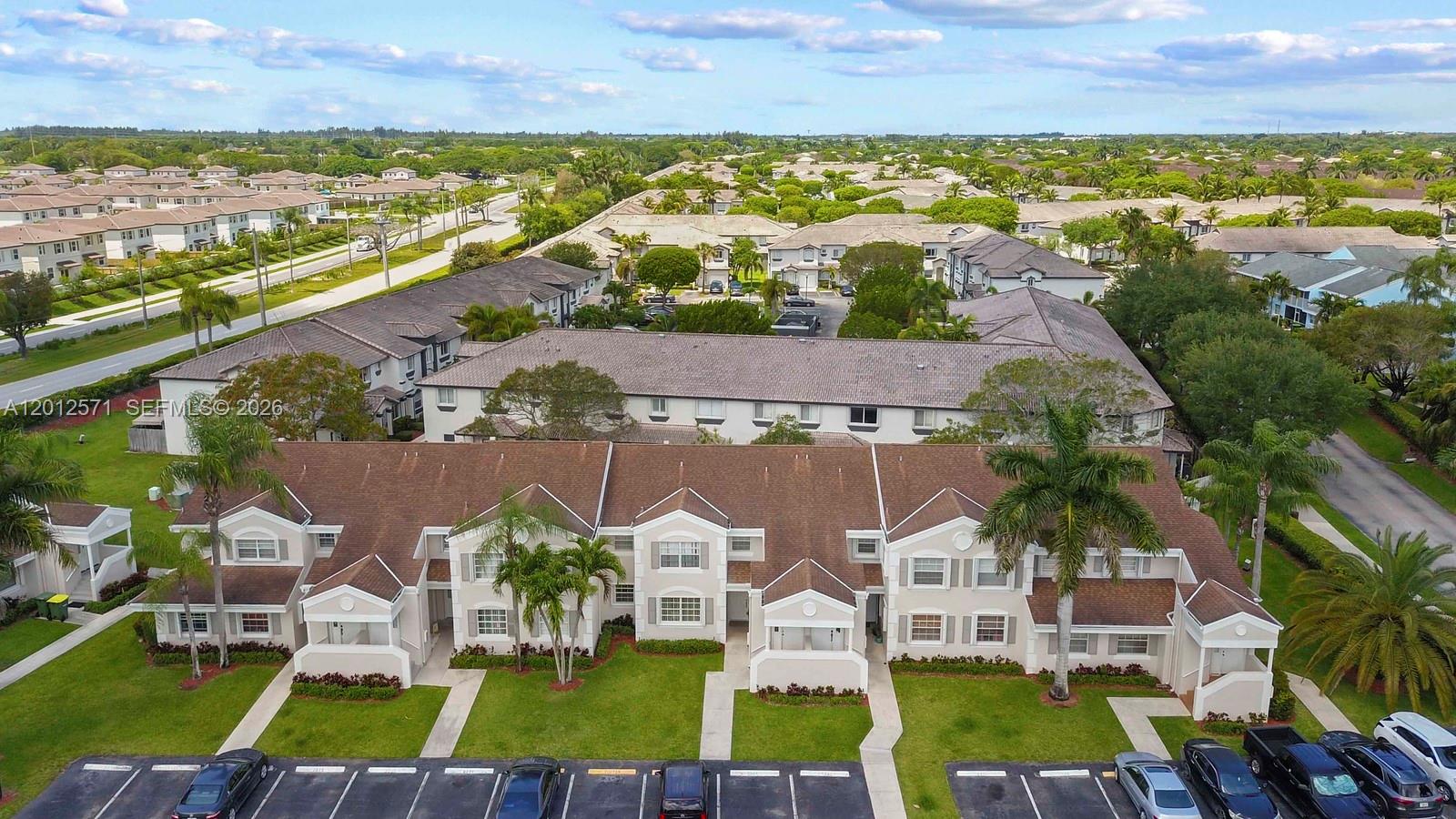 KEYS GATE CONDO NO SEVEN - Residential