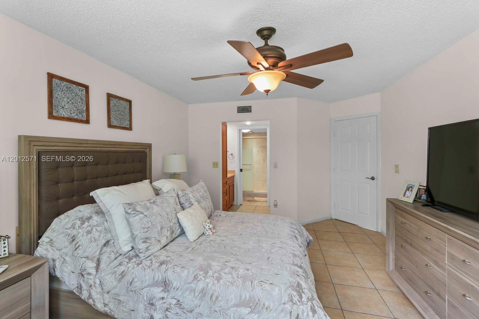 KEYS GATE CONDO NO SEVEN - Residential