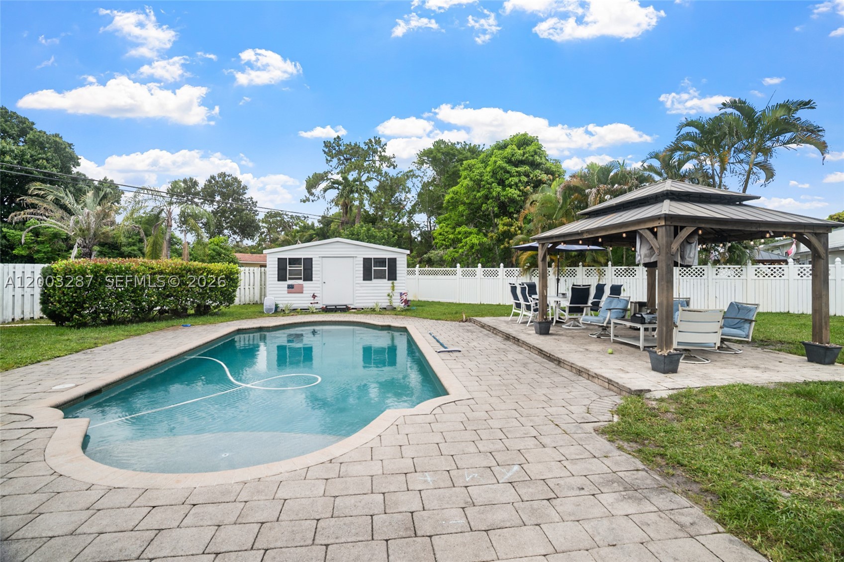 GOLF VIEW HEIGHTS - Residential