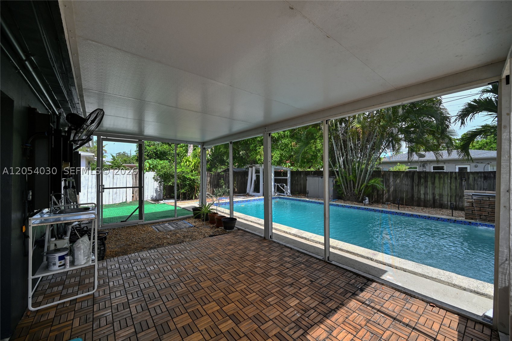 NORTH BEACH PARK - Residential