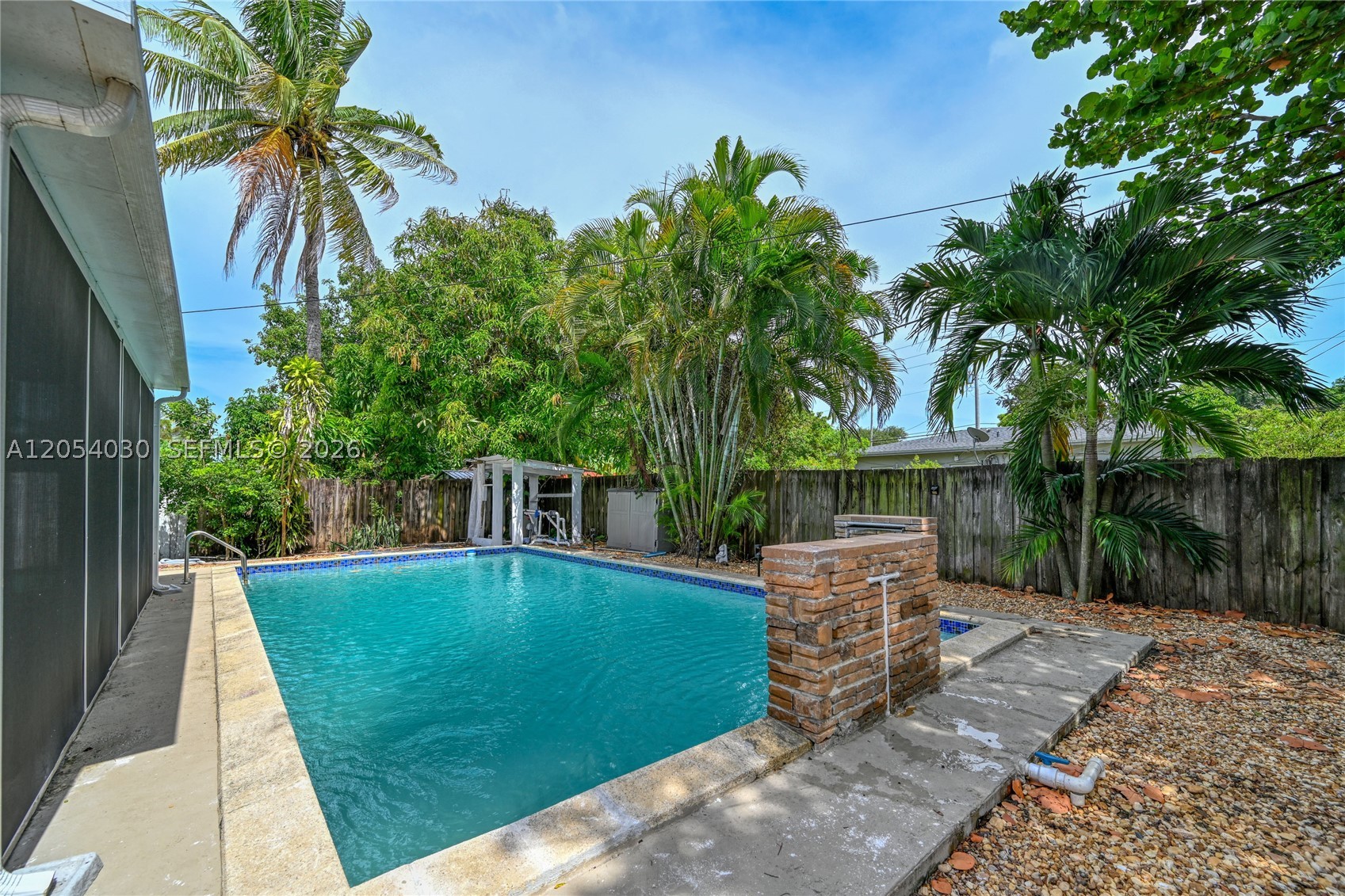 NORTH BEACH PARK - Residential