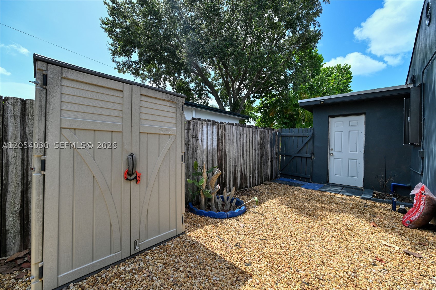 NORTH BEACH PARK - Residential