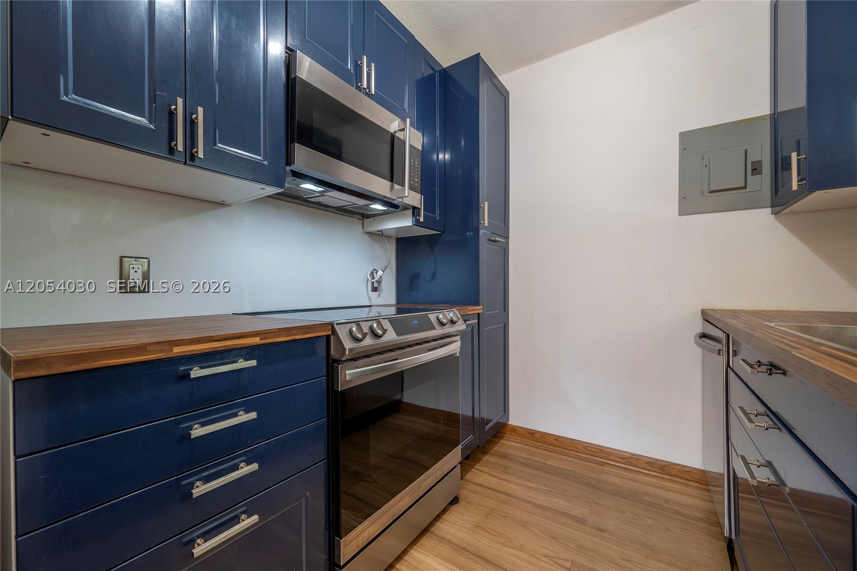 NORTH BEACH PARK - Residential