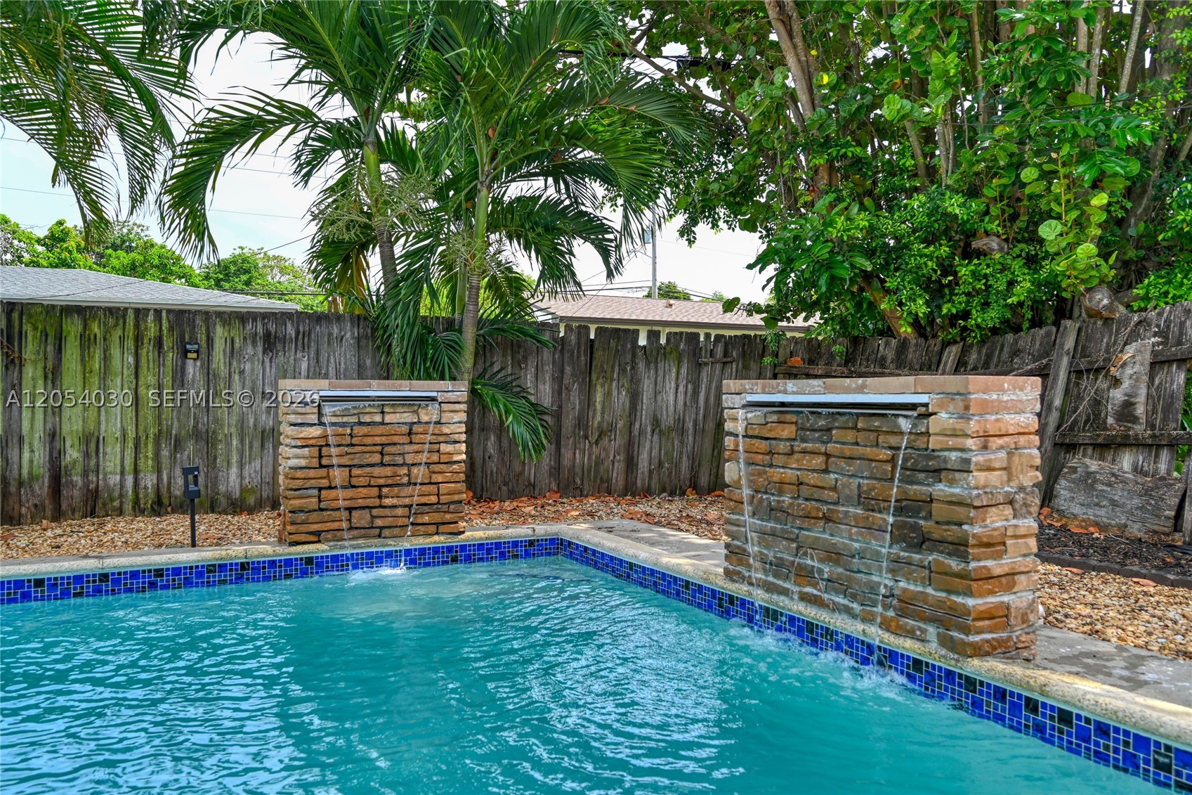 NORTH BEACH PARK - Residential