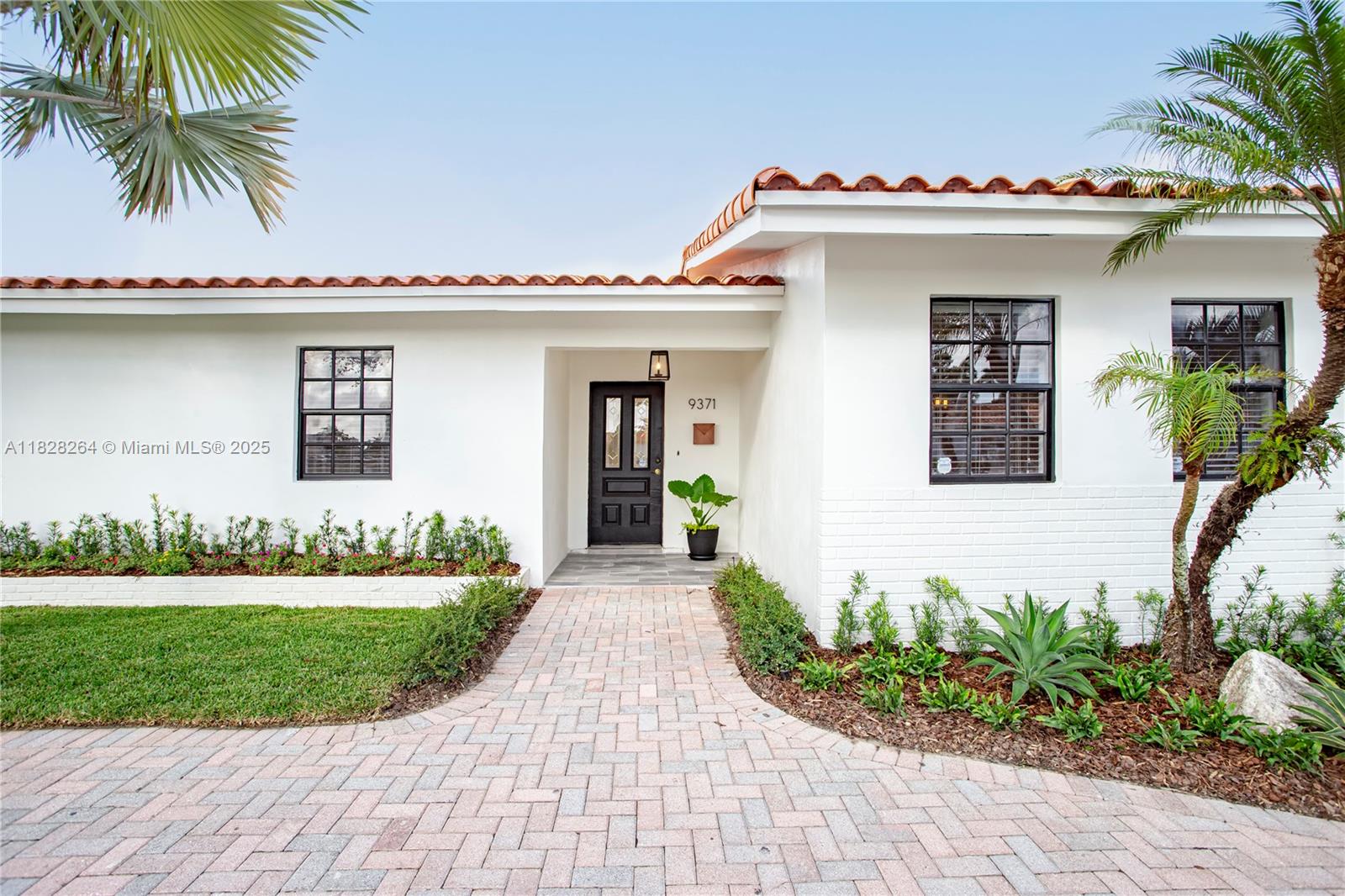 DARLINGTON MANOR - Residential Lease
