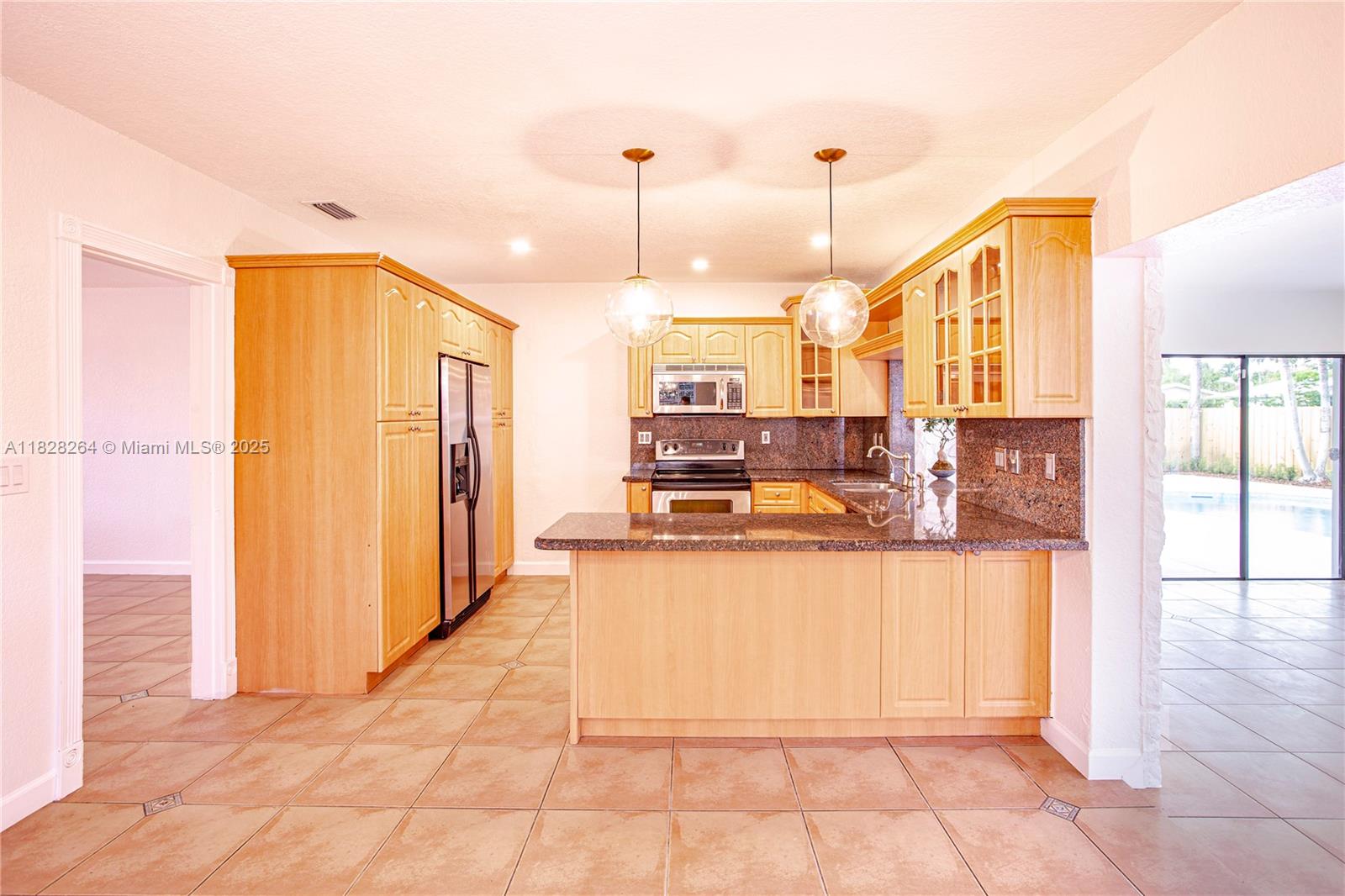 DARLINGTON MANOR - Residential Lease