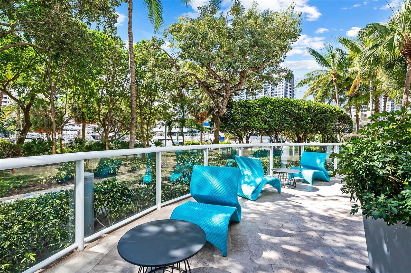 LAS OLAS RIVER HOUSE COND - Residential