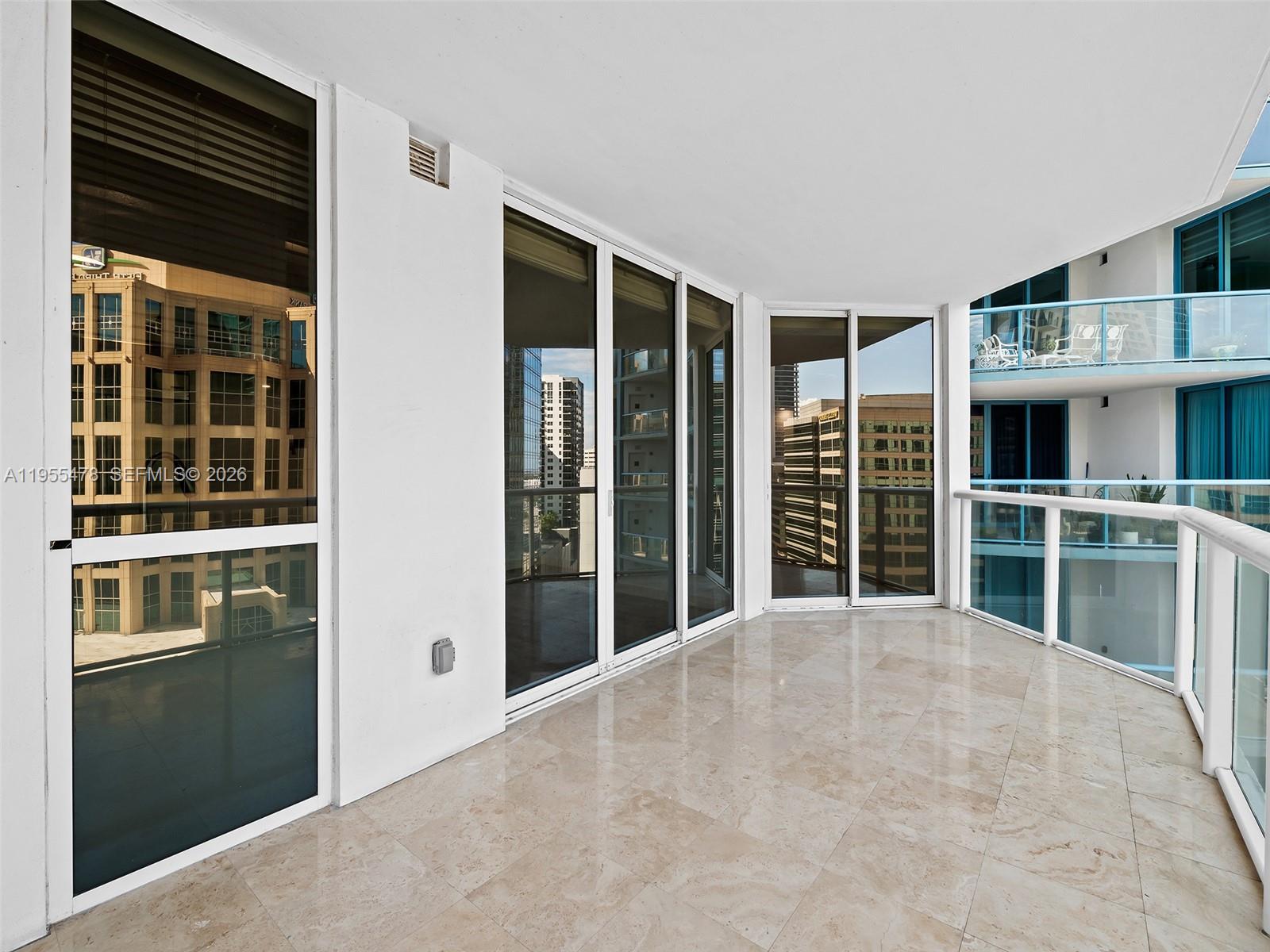 LAS OLAS RIVER HOUSE COND - Residential