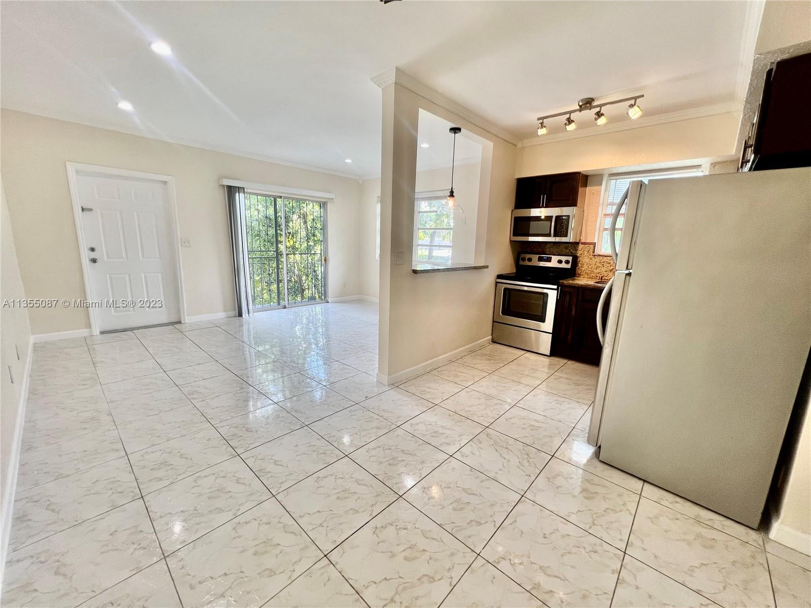 NORTH GATE - Residential Lease