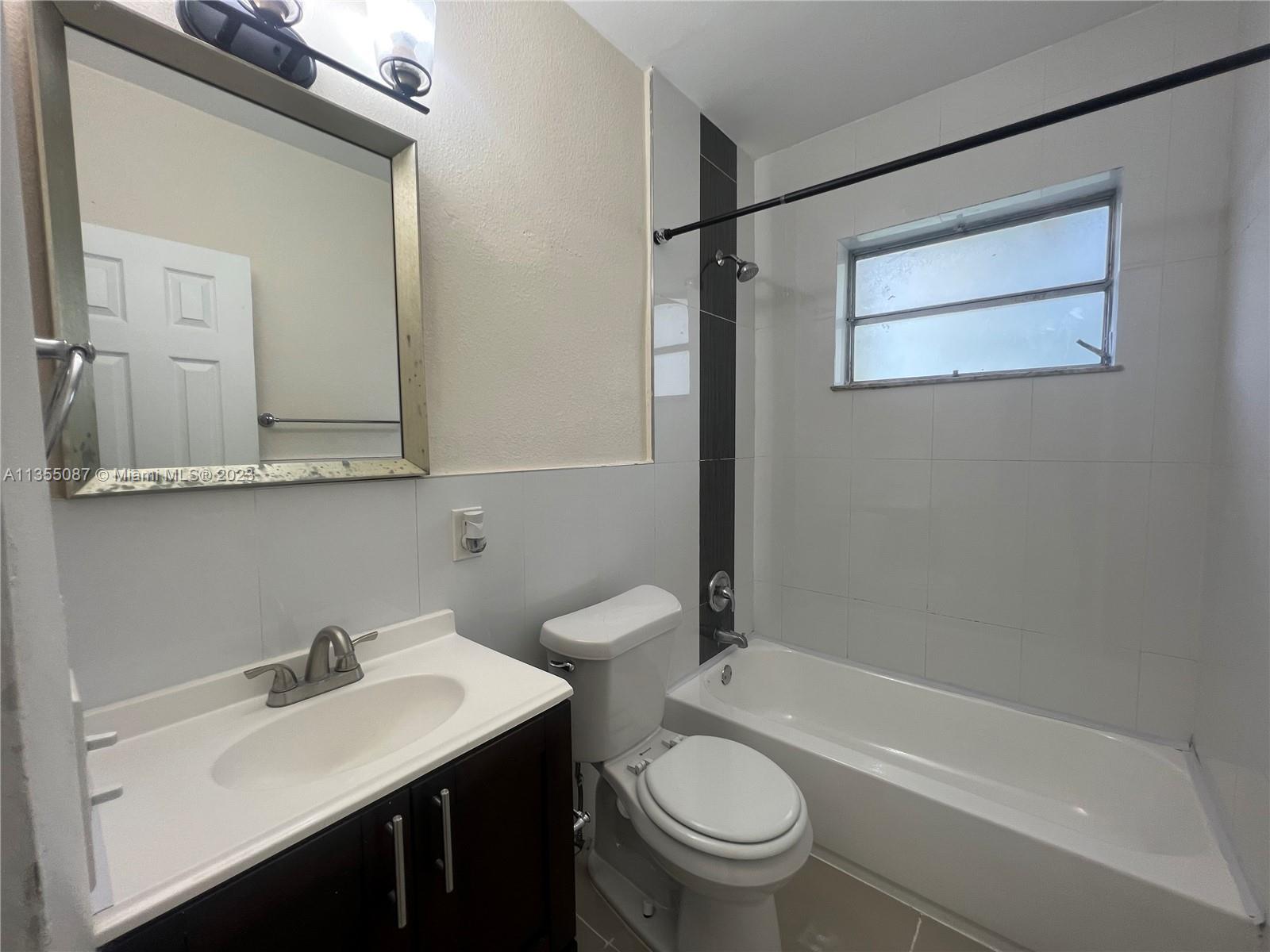 NORTH GATE - Residential Lease