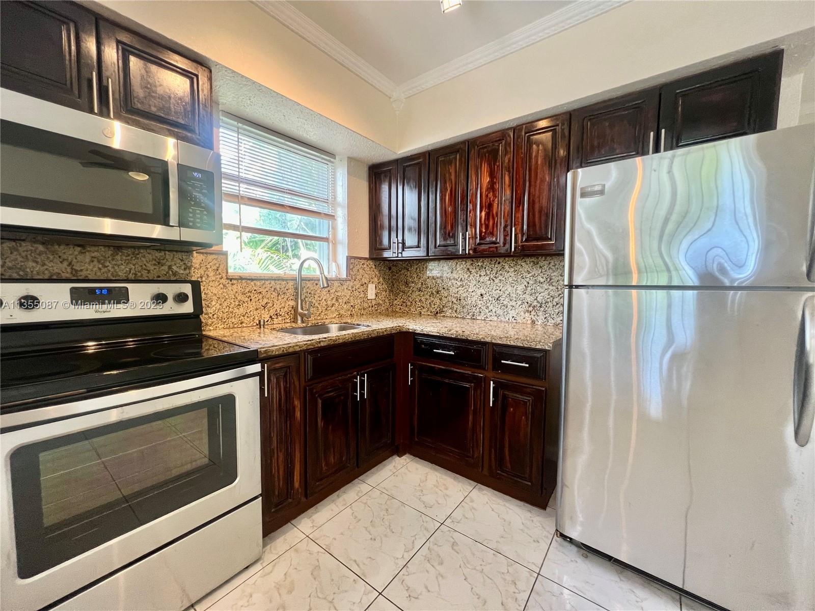 NORTH GATE - Residential Lease