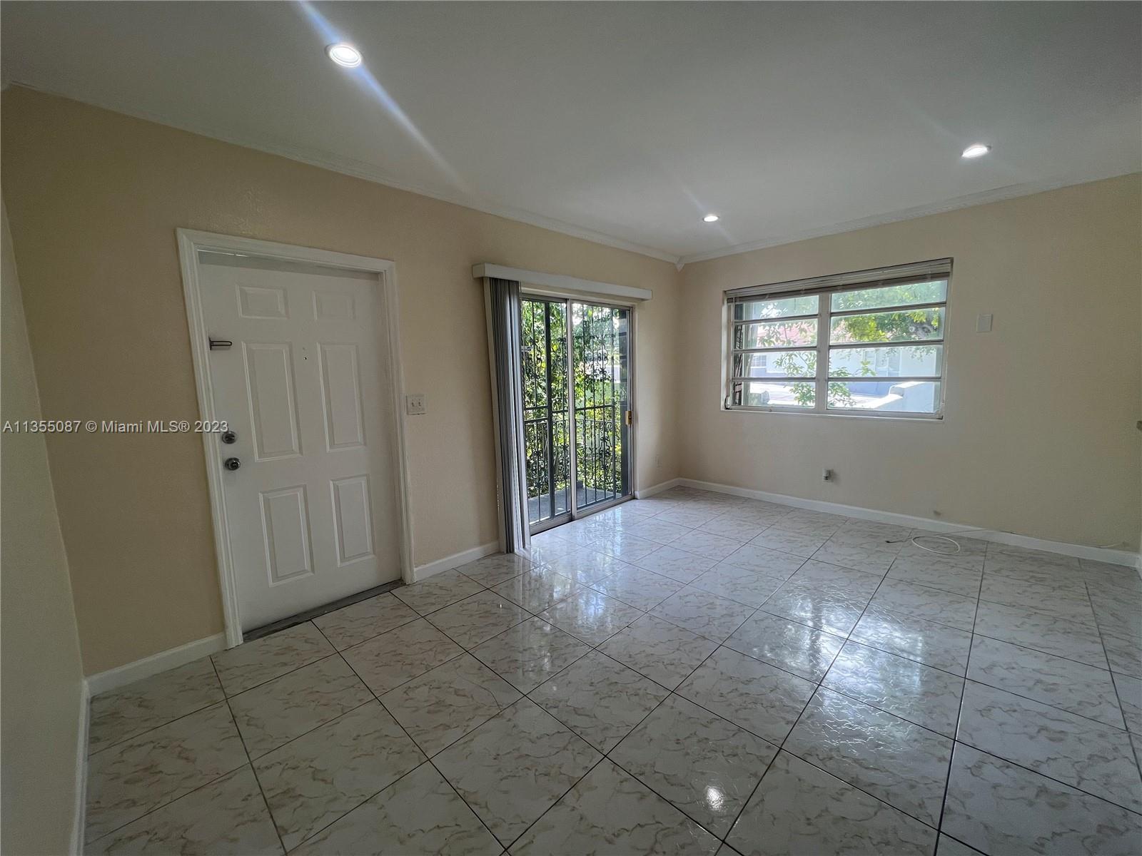 NORTH GATE - Residential Lease