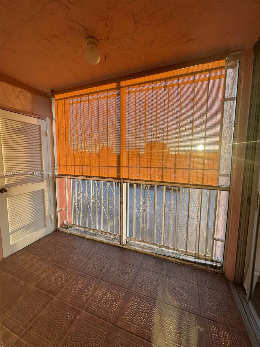 POINT SOUTH CONDO - Residential