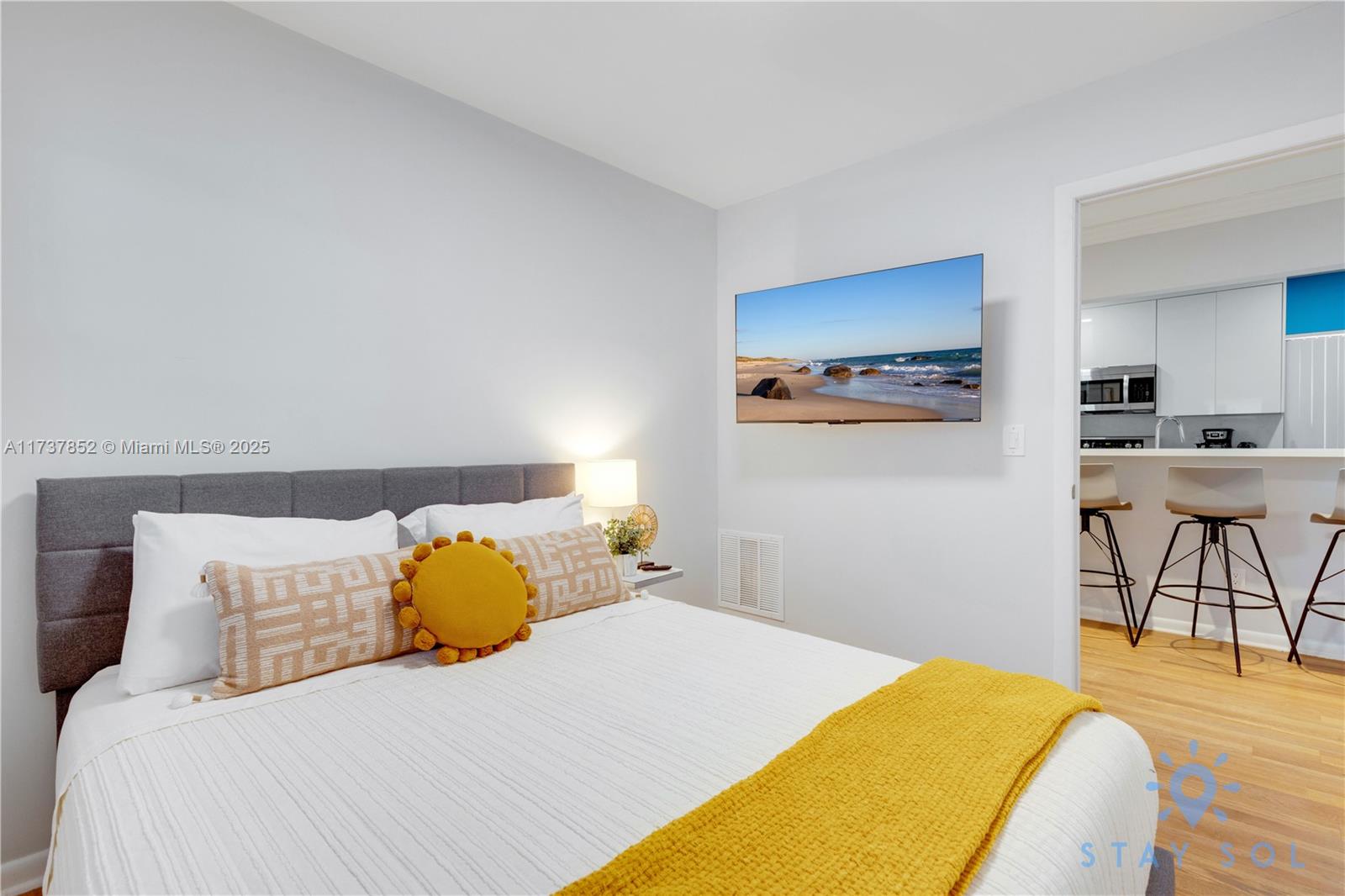 HOLLYWOOD BEACH SECOND AD - Residential