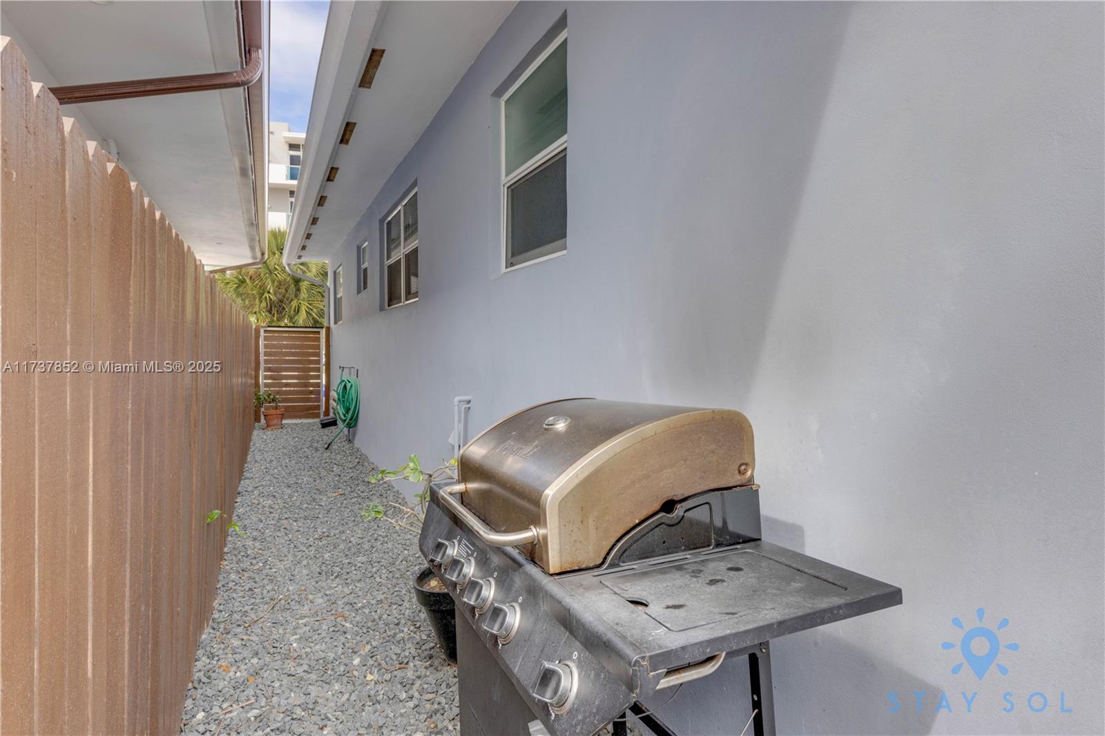 HOLLYWOOD BEACH SECOND AD - Residential