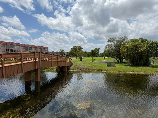 SUNRISE LAKES 113 CONDO - Residential