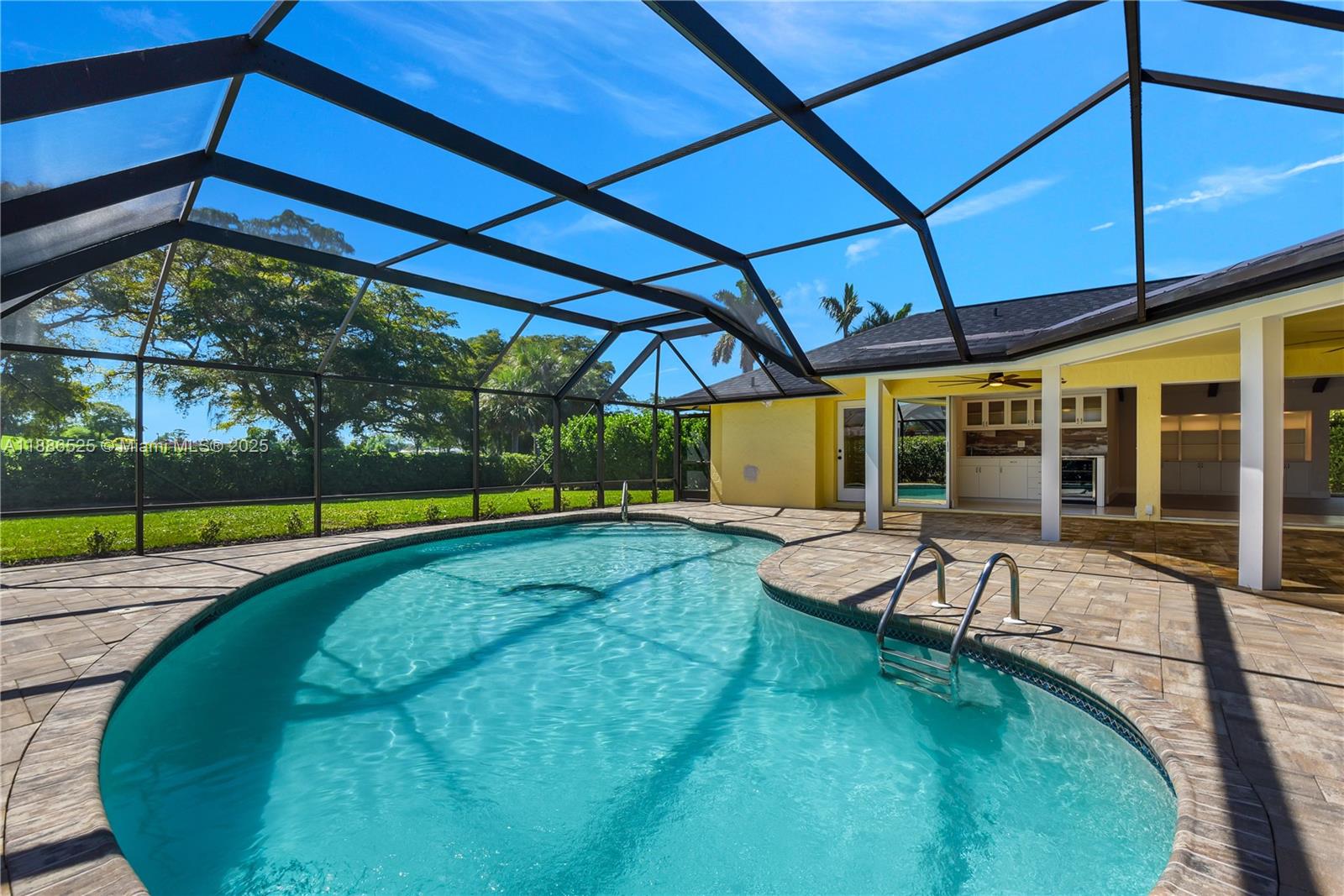 PALM RIVER ESTATES - Residential
