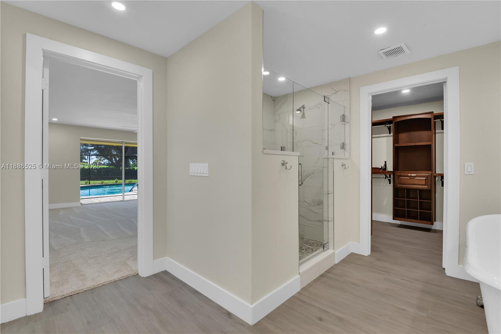 PALM RIVER ESTATES - Residential