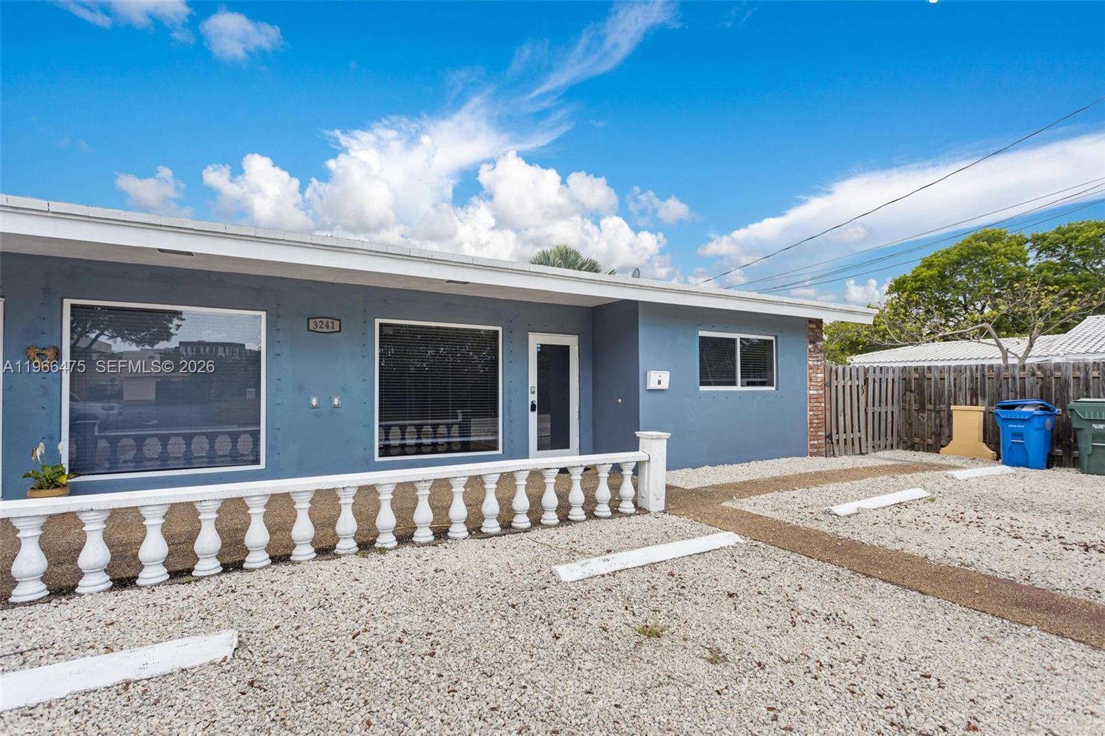OAKLAND PARK SECOND ADD - Residential Income