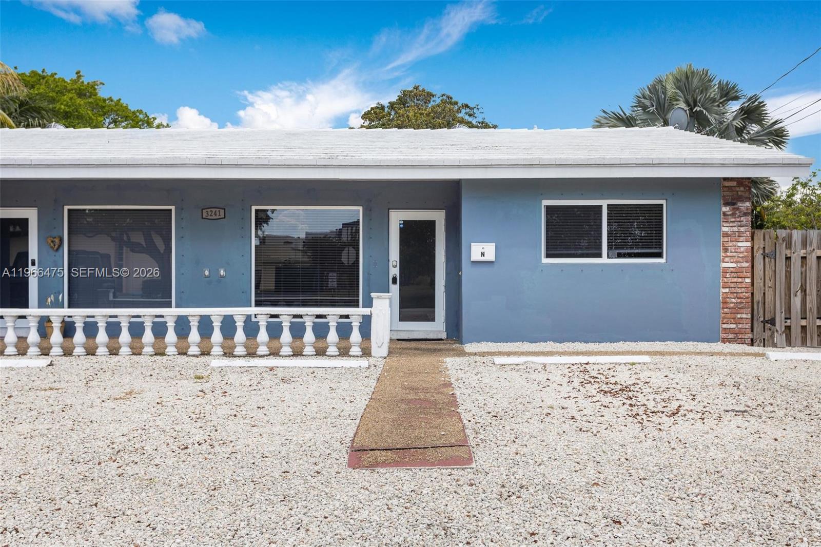 OAKLAND PARK SECOND ADD - Residential Income
