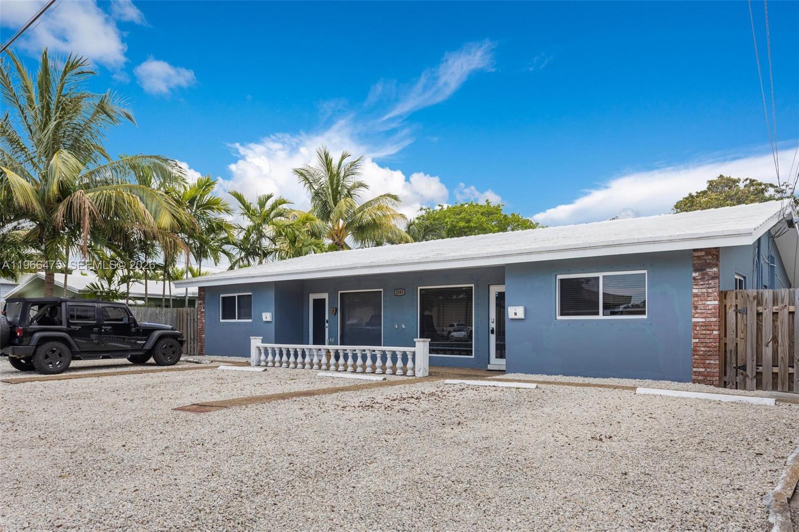 Discover this charming duplex in Oakland Park, offering 1,350 sqft per unit, just minutes from the beach! Each unit features 2 bedrooms and a small den, perfect for a home office or extra space. The South Unit has two bathrooms, while the North Unit has one. Both units include a den, living room, open kitchen, dining area, and a convenient laundry room. Tiled floors and central AC provide modern comfort. Enjoy a fenced backyard, shed, and four dedicated parking spots. Both units are tenant-occupied, with tenants covering all utilities and the landlord only responsible for yard maintenance. Floorplans and photos are from the North Unit. Financials upon request. Don’t miss out on this income-generating property close to the beach!