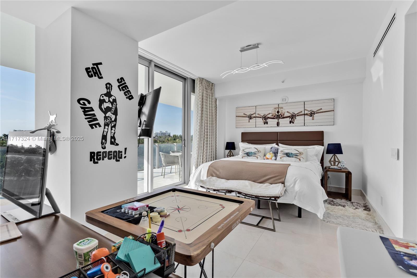 OCEANA KEY BISCAYNE CONDO - Residential