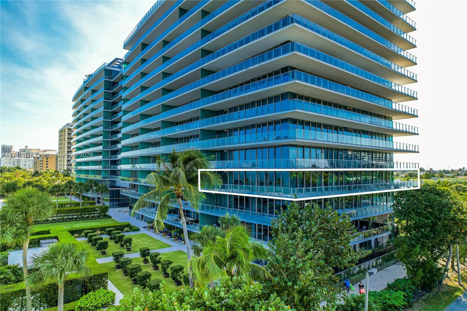 OCEANA KEY BISCAYNE CONDO - Residential