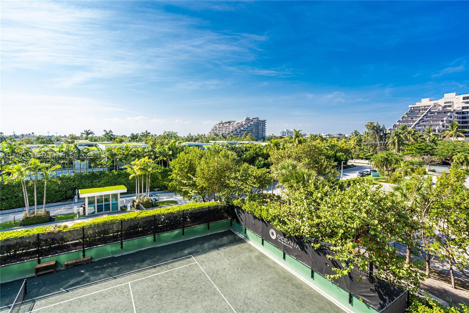 OCEANA KEY BISCAYNE CONDO - Residential
