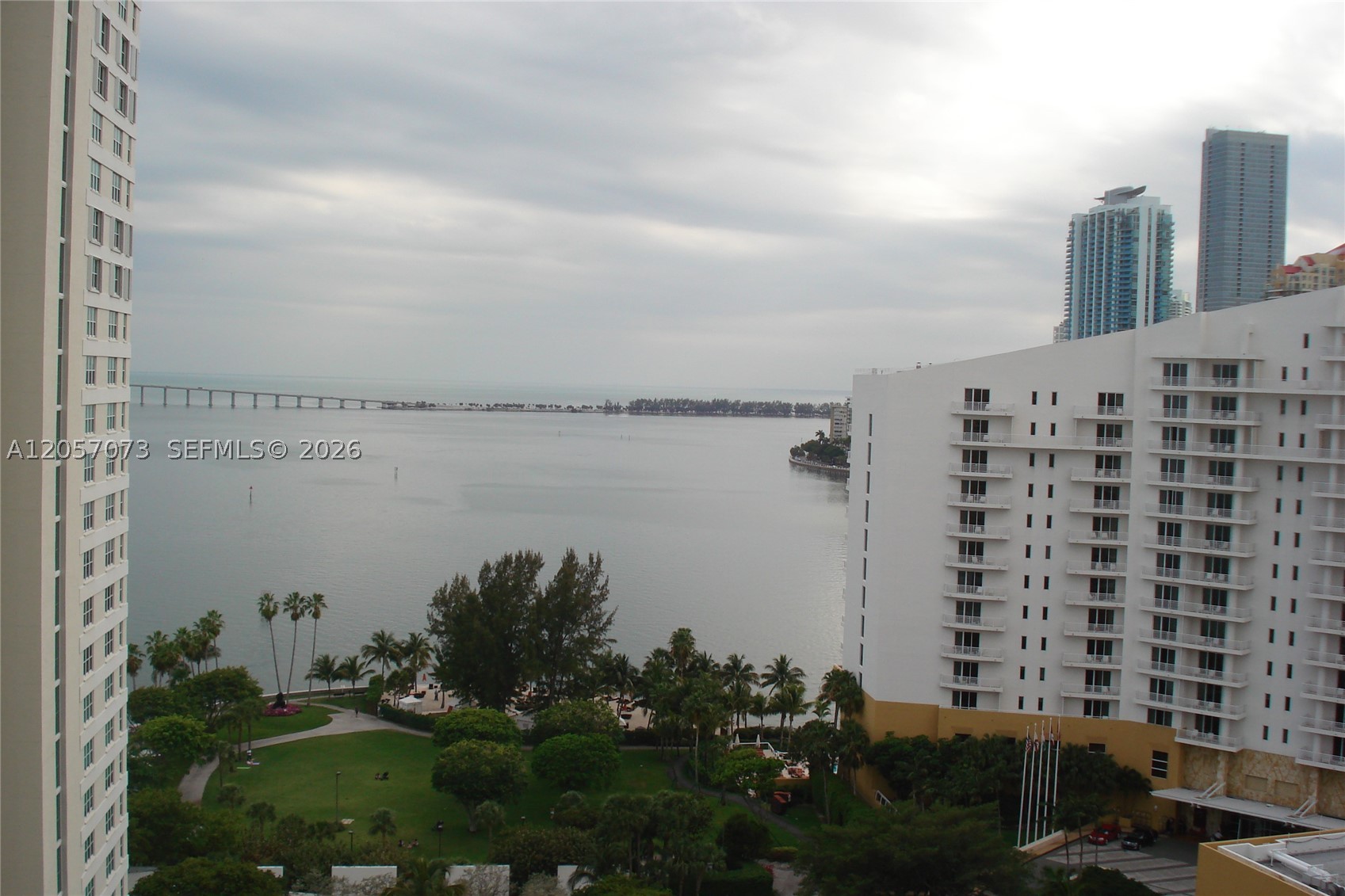 ISOLA CONDO - Residential