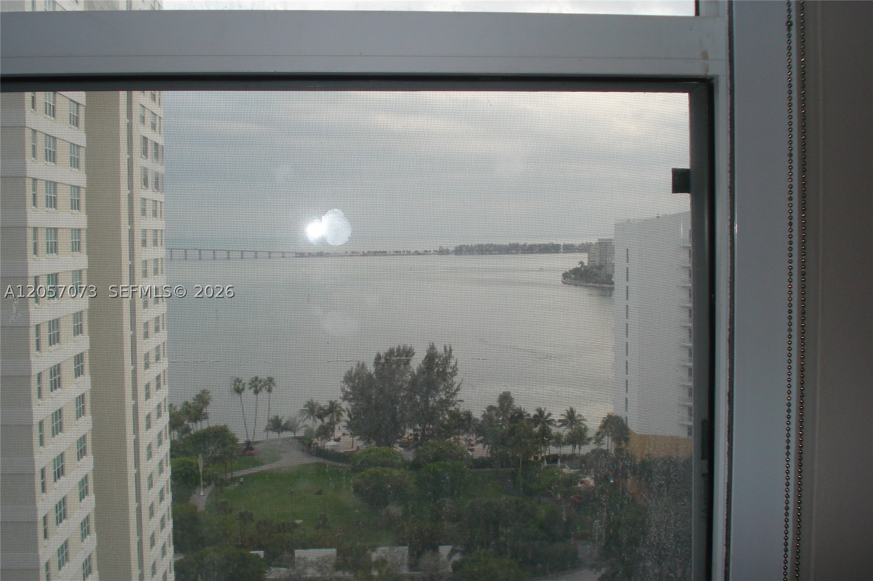 ISOLA CONDO - Residential