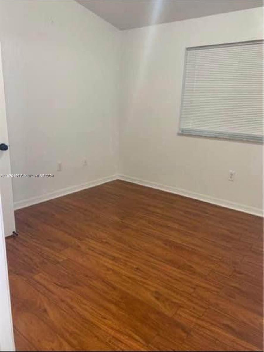 VENETIA GARDENS SOUTH CON - Residential Lease