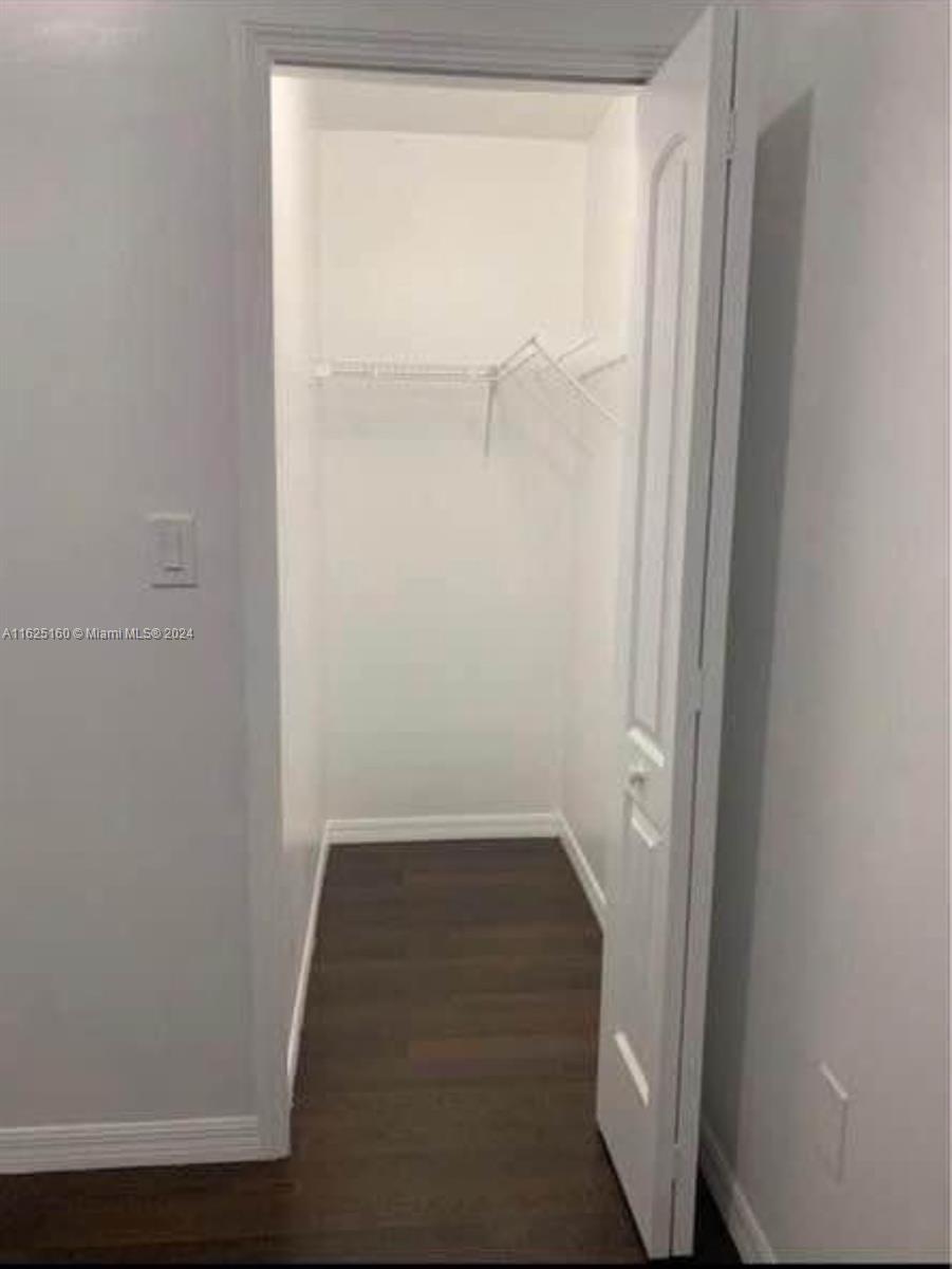 VENETIA GARDENS SOUTH CON - Residential Lease