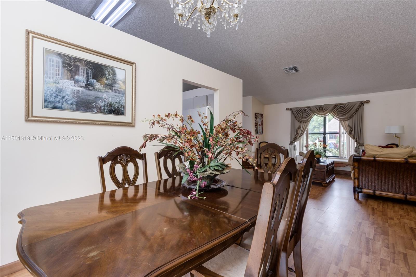 BRIARGATE PLAT - Residential