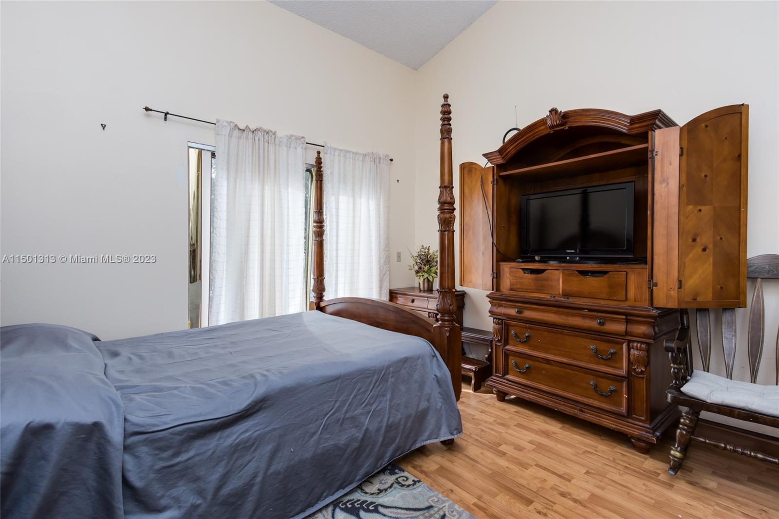 BRIARGATE PLAT - Residential