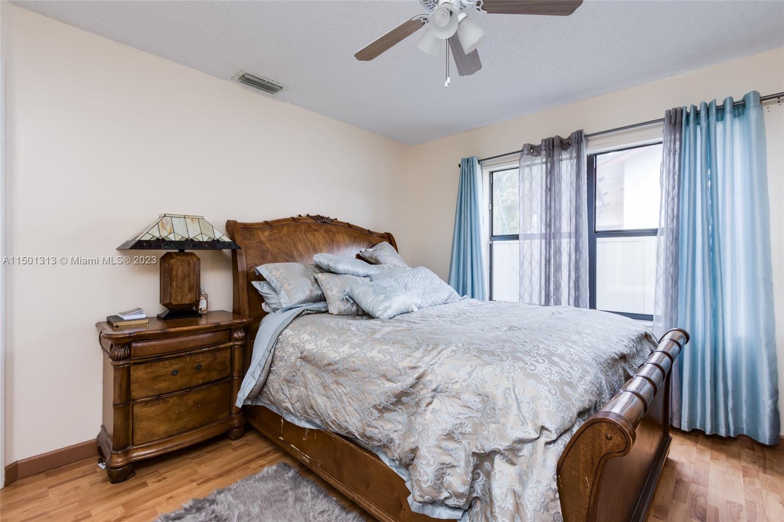 BRIARGATE PLAT - Residential