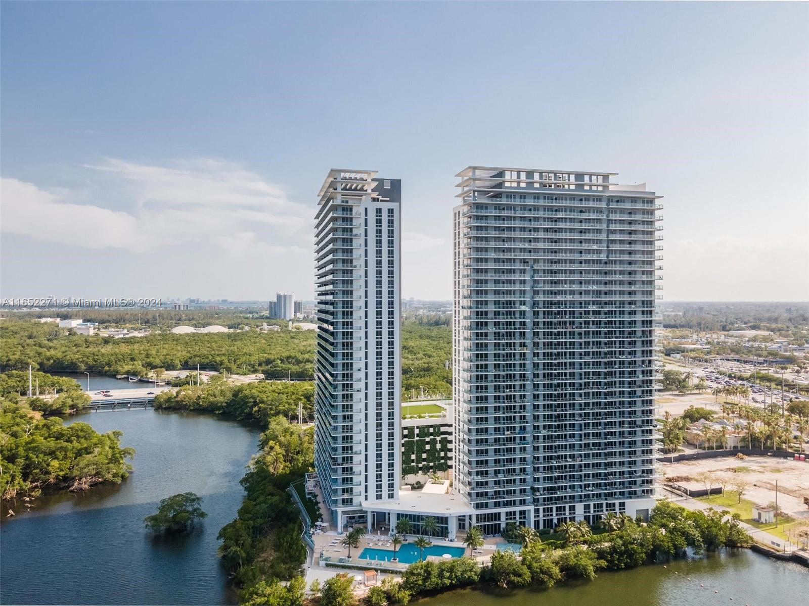 THE HARBOUR SOUTH CONDO - Residential Lease