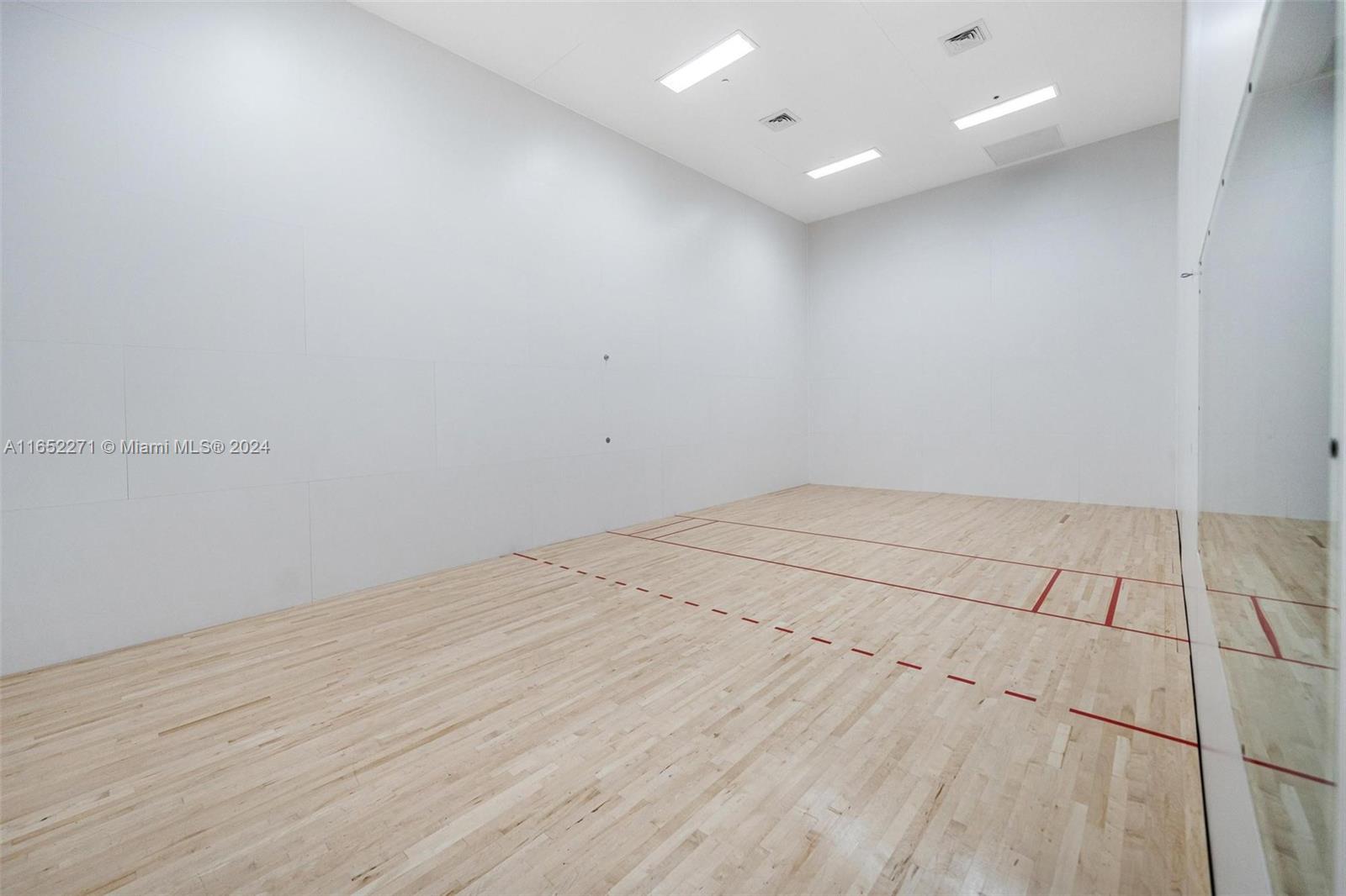 THE HARBOUR SOUTH CONDO - Residential Lease