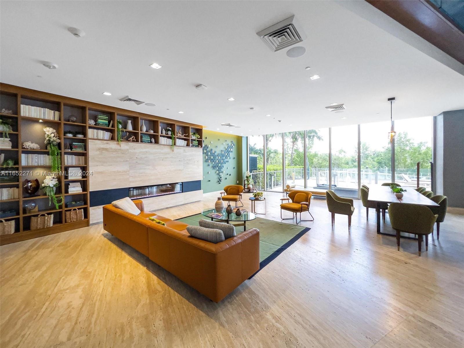 THE HARBOUR SOUTH CONDO - Residential Lease