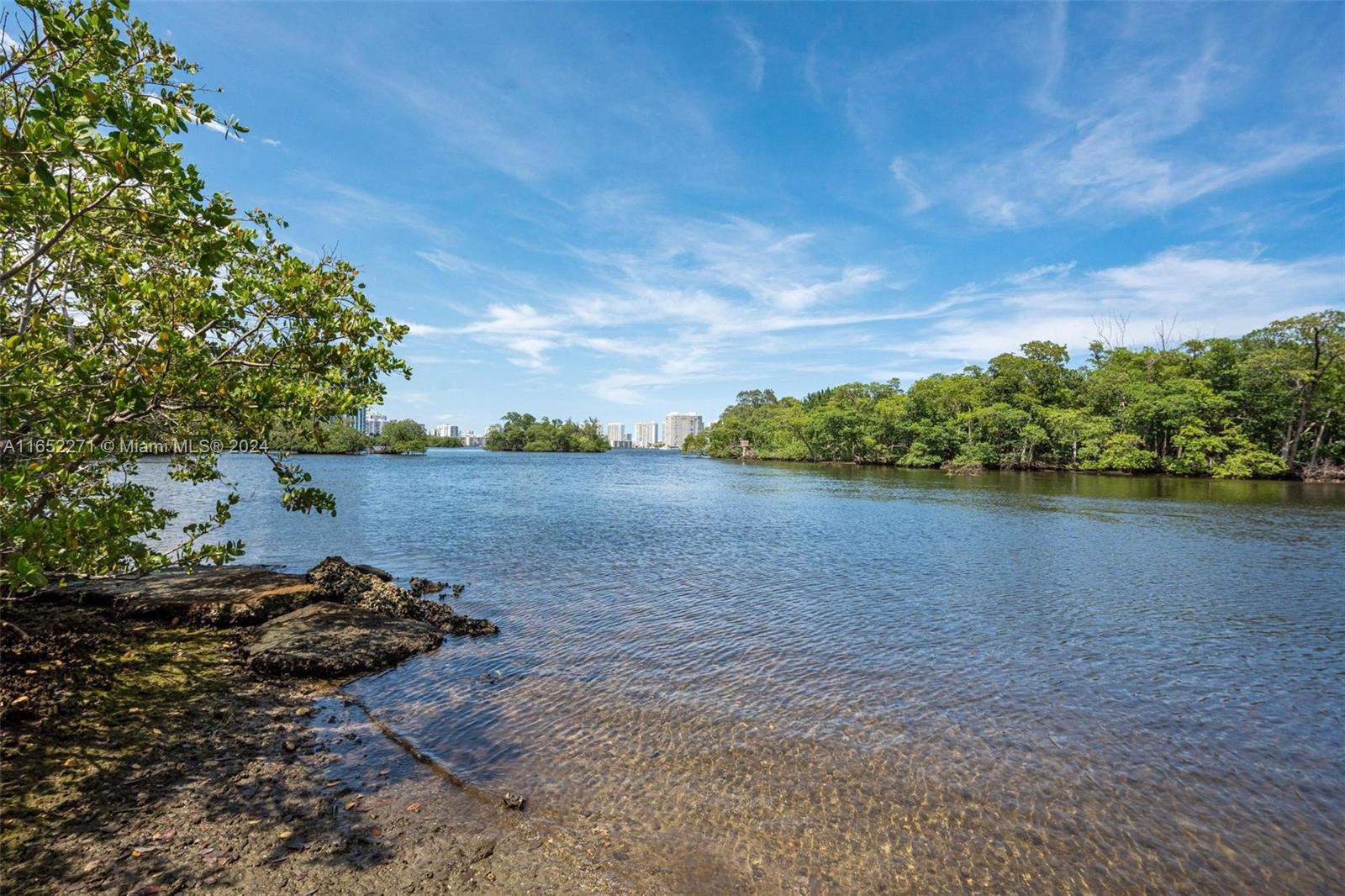 THE HARBOUR SOUTH CONDO - Residential Lease