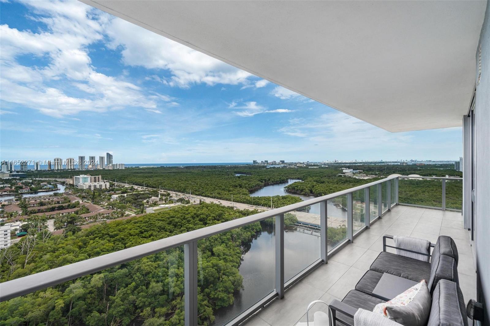 Live and Breathtaking ocean & intercostal views every day, the life that you deserve is here at The Harbour, with open kitchen state of the art appliances, 24hr Valet & Security, exclusive concierge, dry cleaning and laundry services, a fun filled kid-friendly areas: arcade room, outdoor water play zone and Playground. Tennis, Soccer, Basketball, Racquetball, large BBQ and gathering area, fenced dog park, Fitness Center, Open studio for yoga, exercise room, Spa, hot and cold hydrotherapy plunge pools, steam/sauna, restaurant, serenity trail with Vita Course fitness stations winding and now we have a MARINA in our building you can rent a boat, kayak, paddle board or a wave runner in your own home, even your friends can pick you up at the dock of your own home...