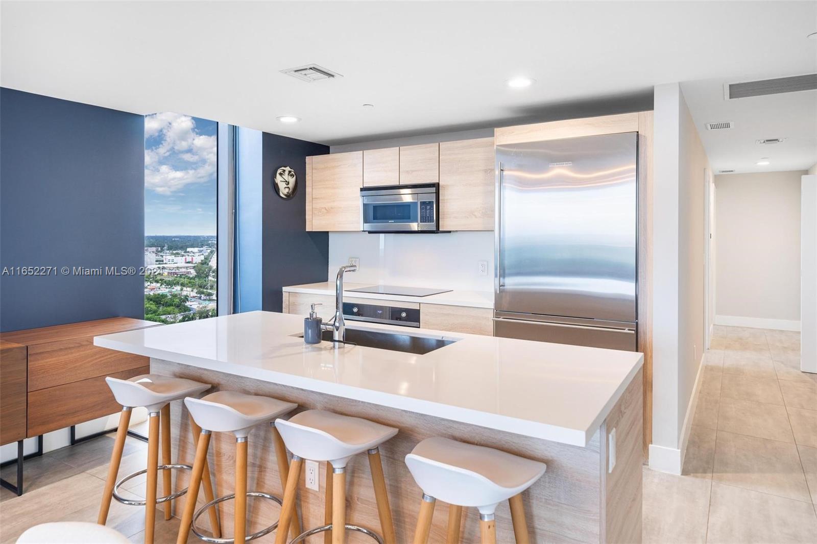 THE HARBOUR SOUTH CONDO - Residential Lease