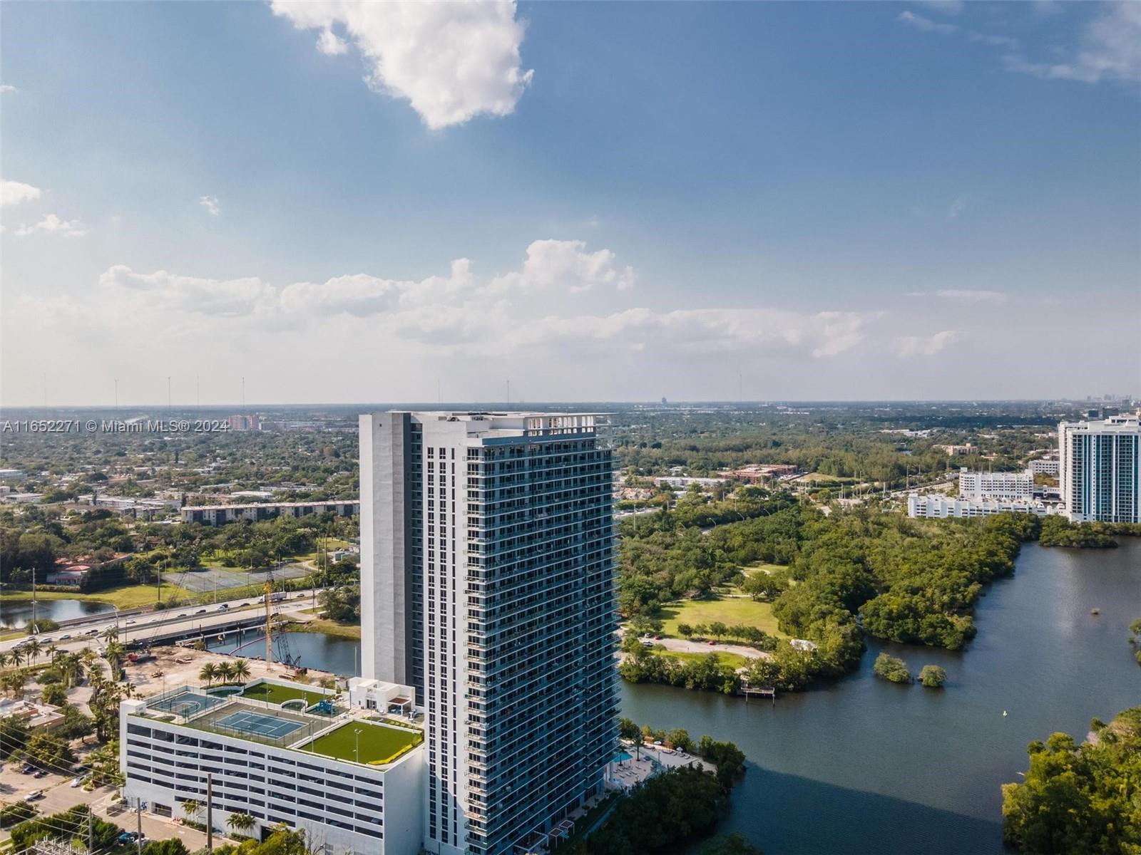 THE HARBOUR SOUTH CONDO - Residential Lease