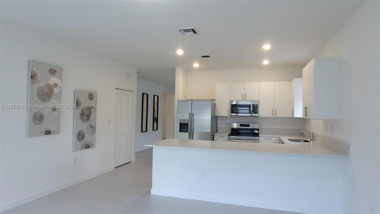Wallace Stevens - Residential Lease